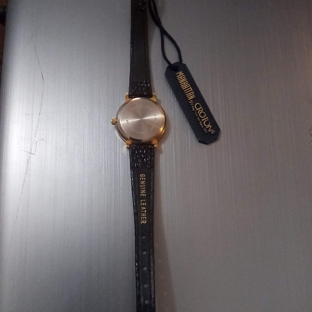 Watch - Picture 3 of 6